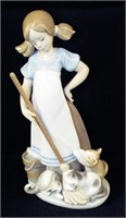 Lladro Figurine Of Girl And Cats