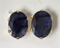 5L- 10k yellow gold sapphire (2.0ct) earrings $450