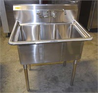BRAND NEW 3 COMPARTMENTS SINK