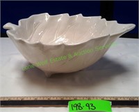 Vintage Porcelain Leaf Fruit 3-Footed Bowl