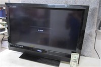 VIZIO 32" Flatscreen TV 2 ports EXC