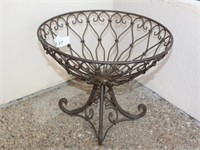 Open Metalwork Bowl on Stand