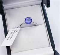 14K White Gold Tanzanite 2 Diamond Ring