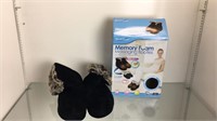 Memory foam massaging boots