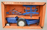 ERTL Deluxe FORD Farm Set w/Box
