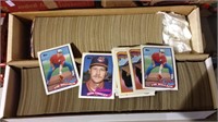Two single row boxes of baseball cards from the