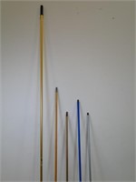 5 - Handles (Broom tip)
