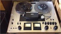 Vintage Akai real to reel tape player, 3 Motor