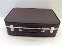 Vtg Suitcase w/ Keys  In VG Condition