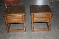 Pair of Wooden Night Stands 21.5 x 26.5 x 22H