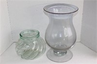 Clear glass vases - lot of 2