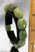 Jade bracelet (2)