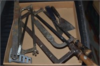 ASSORTMENT OF HACKSAWS AND SCRAPERS