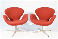 PAIR OF ARNE JACOBSEN SWAN CHAIRS