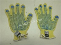 19 Pairs of Kevlar Dotted Gloves