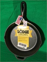 LODGE-CAST IRON FRY PAN