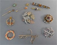 Assorted Fashion Pins & Brooches