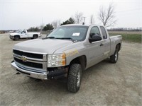 2009 Chevrolet 2500 LT Pickup Truck,