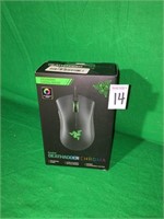 RAZER DEATHADDER CHROMA GAMING MOUSE