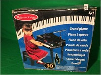 MELISSA & DOUG-GRAND PIANO 4+