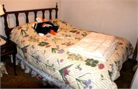 QUEEN SIZE BED