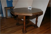 41" octogonal game table