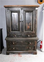 Shabby painted pantry