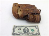 Vtg Rawlings Baseball Glove "Johnny Rogers"