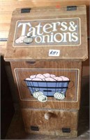 Vintage pine taters and onions box