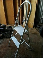 Folding white metal 2 step ladder