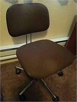 Rolling secretary chair, no arms, Brown fabric