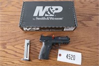 .22 LR SMITH & WESSON M&P COMPACT "NEW"