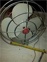 Vintage General Electric four bladed metal fan,