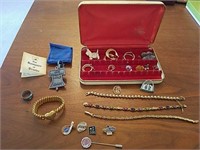 Miscellaneous  Costume jewelry, a Pewter