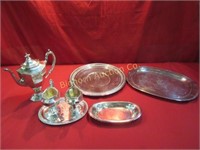 Vintage Reed & Barton Silver Plate Tea/Coffee Pot