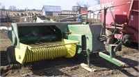 John Deere 327 Baler w/ Thrower