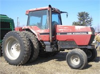 Case IH 7110 w/ Duals