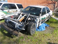 Wrecked 2011 Ford Crown Victoria