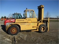 Cat Tow Motor Forklift,