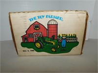 John Deere 630 Toy Farmer