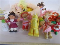 Cabbage Patch small dolls