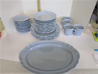 Pfaitzgraff - Gazebob Blue - 4 plates, 12 salad
