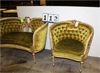Green Upholstered, Tufted Back Sofa w/2 Chairs