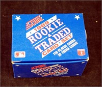Score 1989 Baseball Rookie & Traded 110 Card Set