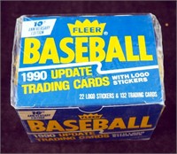 1990 Fleer New Updated Trading 132 Card Box