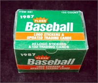 1987 Fleer New Updated Trading 132 Card Box