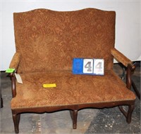 Vintage Gold/Orange Love Seat, 46"x41"x23"