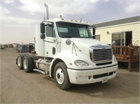 2006 Freightliner Day Cab Truck Tractor