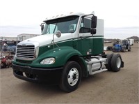 2007 Freightliner Columbia Single Cab Truck Tracto