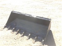 72" Smooth Bucket Attachment w/Teeth